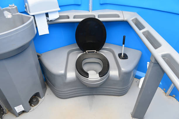 Best Restroom trailer rental cost  in Marquette, MI